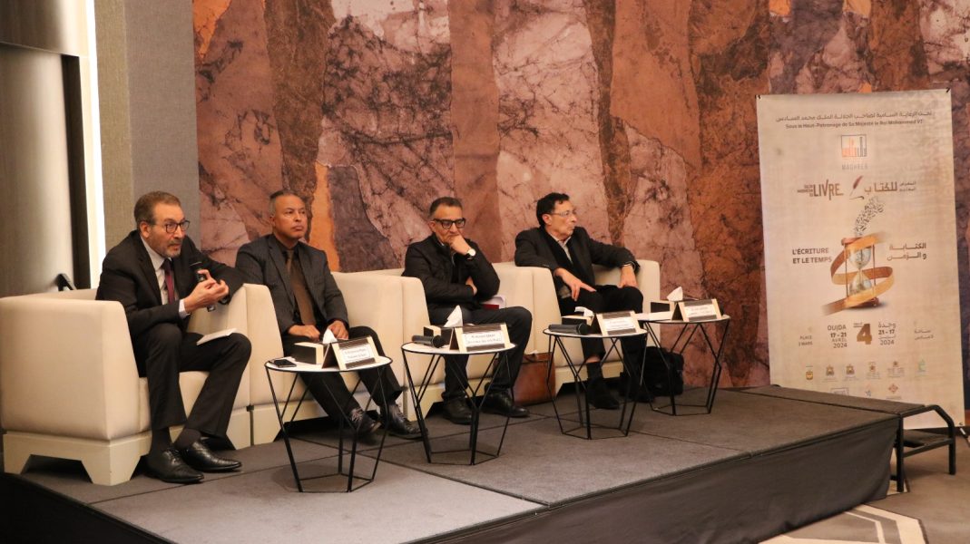 Écriture et temps : croisement des cultures au Salon du livre d’Oujda